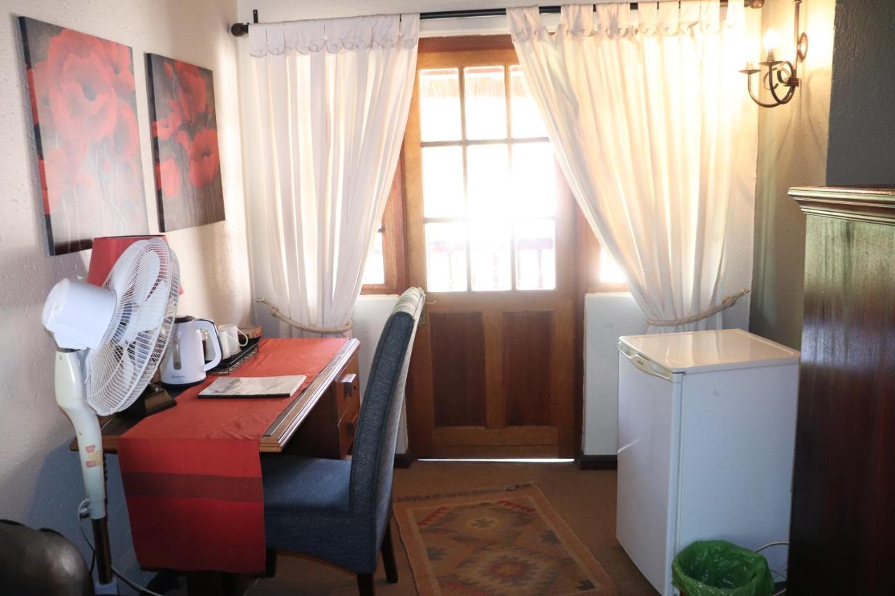 Khaya Africa Guesthouse Midrand Eksteriør bilde